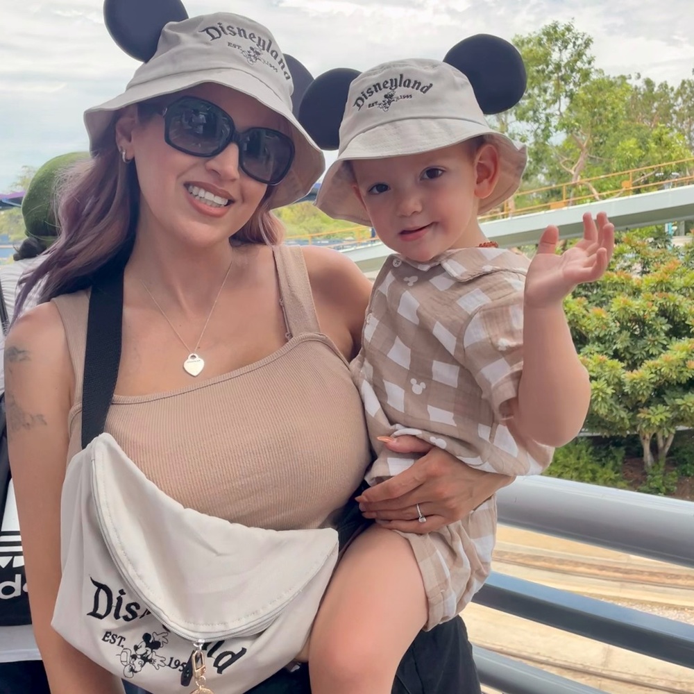 Disneyland toddler Mickey Mouse Bucket Hat - Black and Tan - Picture 4 of 4